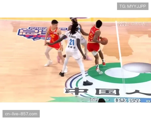 广厦限制对手三分命中率仅30% 外线包夹策略成联盟防守标杆 广厦限制对手三分命中率仅30% 外线包夹策略成联盟防守标杆